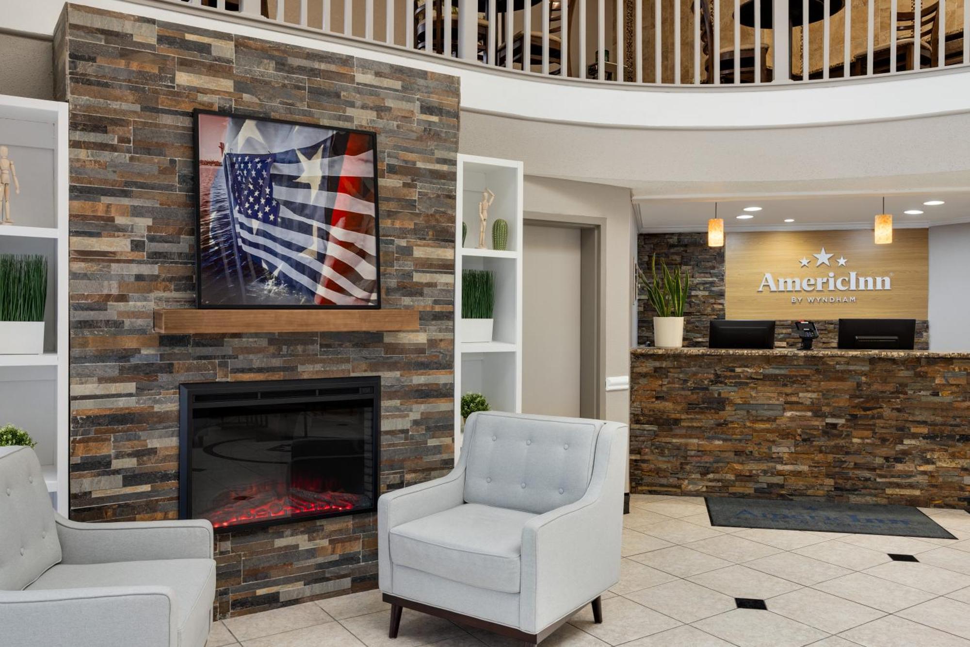 Americinn By Wyndham Grand Rapids Airport North Cascade Exterior foto